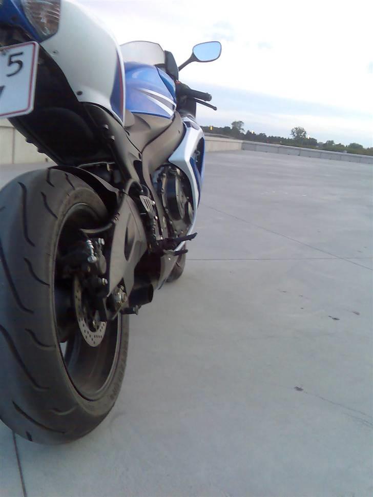 Suzuki GSXR 750 billede 6