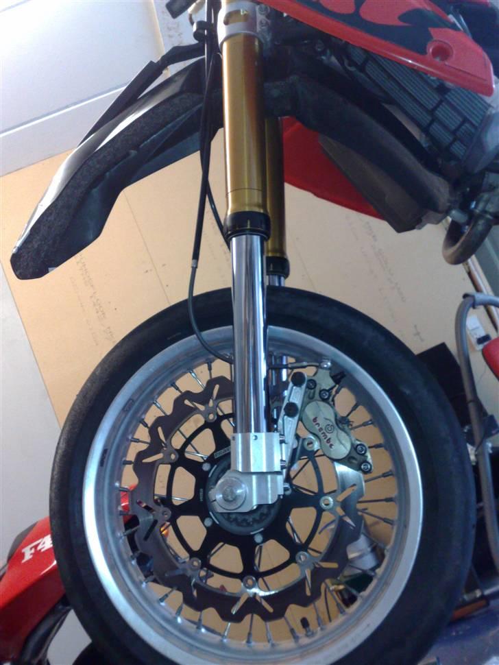 Aprilia SXV  550 Motard - Ny Öhlins forgaffel billede 18