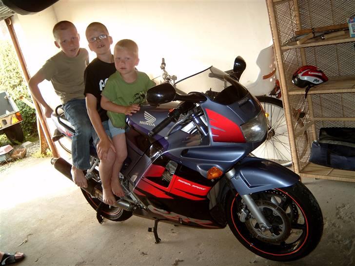 Kawasaki zx10 - min første mc + mine 3 dejlige børn billede 6