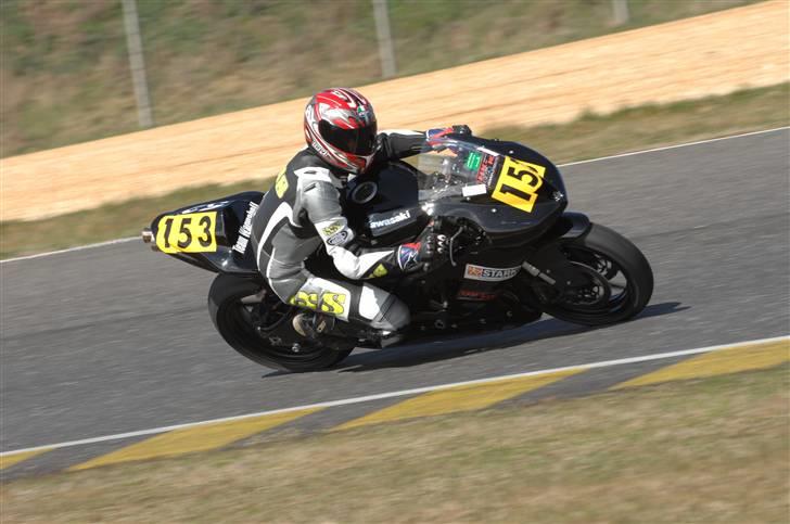 Kawasaki ZX6R billede 1