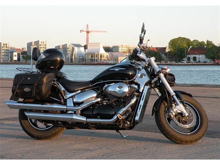 Suzuki M 800 - sort billede 1