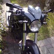 Ducati M 695 Dark (2006)