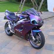 Kawasaki ZX7R - Afgik ved døden -