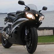 Yamaha R6