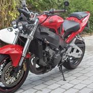 Honda cbr900rr