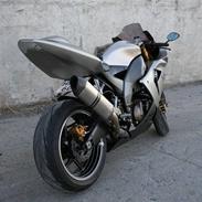 Kawasaki zx10r