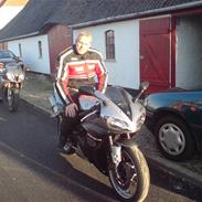Yamaha yzf R1