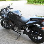 Suzuki SV650S