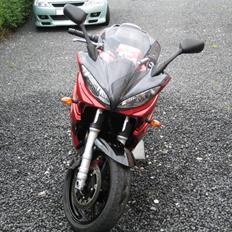 Yamaha FZ6-S ABS
