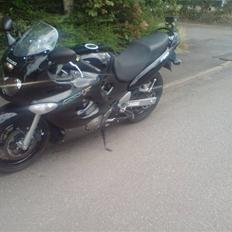 Suzuki 750 gsxf