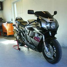 Suzuki GSX-R 1100 ( Solgt )