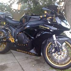 Honda cbr fireblade 1000 rr