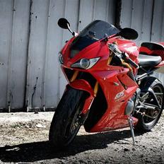 Triumph Daytona 675