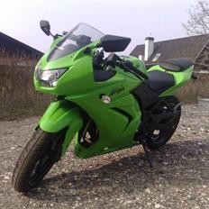 Kawasaki NINJA 250R (Solgt)