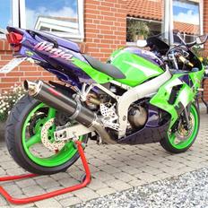 Kawasaki ZX6R