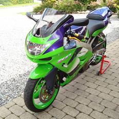 Kawasaki ZX6R