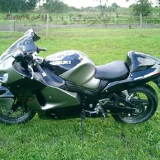 Suzuki GSX 1300 R Hayabusa