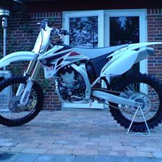 Yamaha yz250f