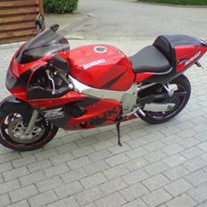 Suzuki gsx-r 600 - Solgt