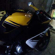 Yamaha YZF r125