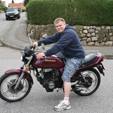 Honda CB 400N  *Solgt*