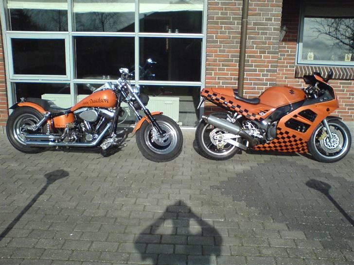 Suzuki RF 900 R SOLGT - 2 stk nylak foråret 07 billede 8