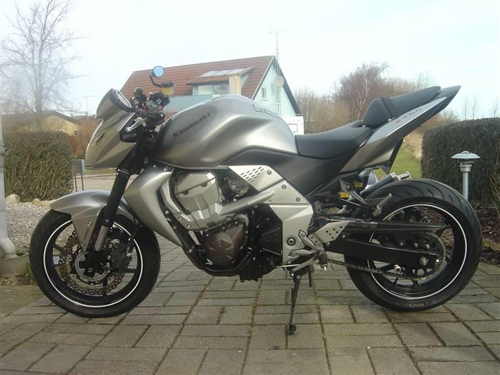 Kawasaki Z750 ABS ( Z-Bull ) ¤¤SOLGT...eller nærmere forære billede 3