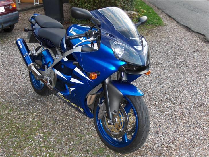 Kawasaki zx6r - August 08 billede 1
