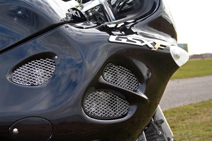 Suzuki GSX 600 F Solgt billede 7