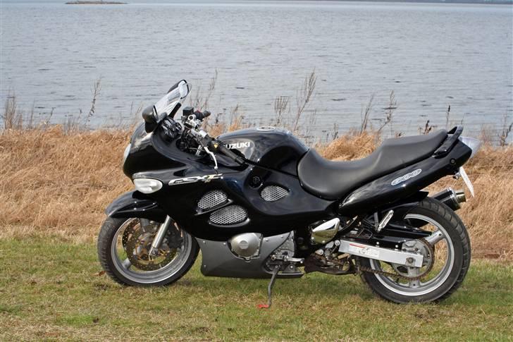 Suzuki GSX 600 F Solgt billede 8