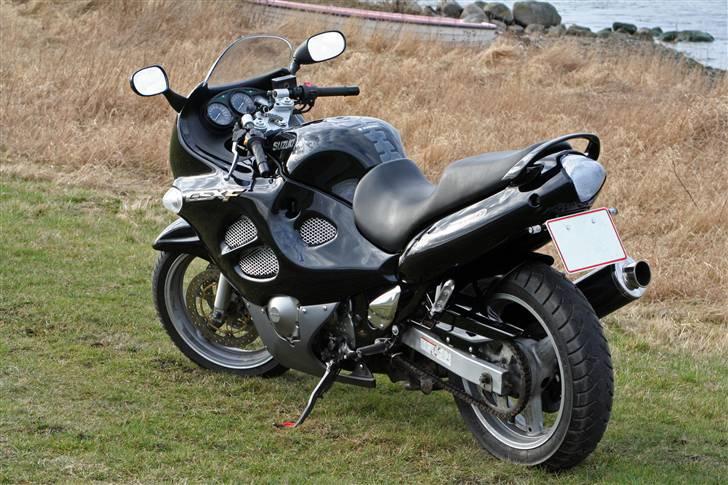 Suzuki GSX 600 F Solgt - Med gitter billede 14