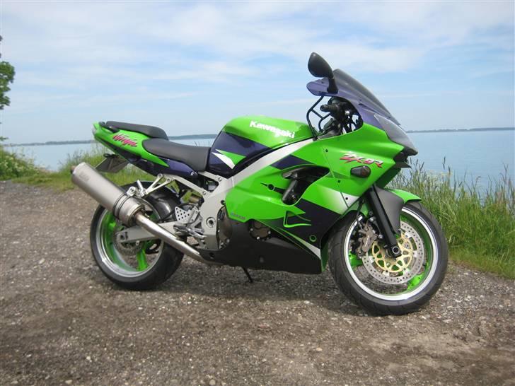 Kawasaki ZX9R billede 11