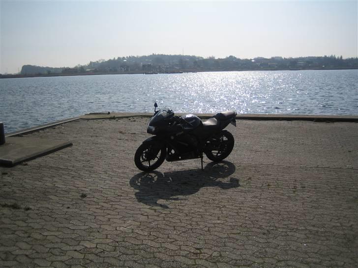 Kawasaki Ninja 250R billede 1