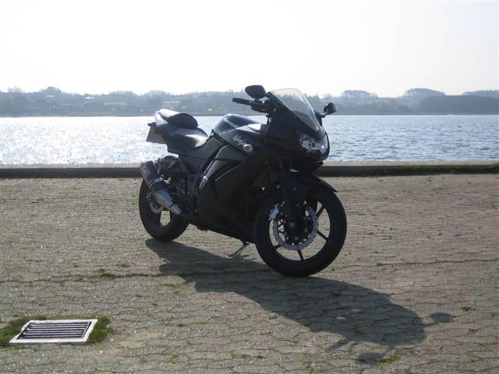 Kawasaki Ninja 250R billede 3