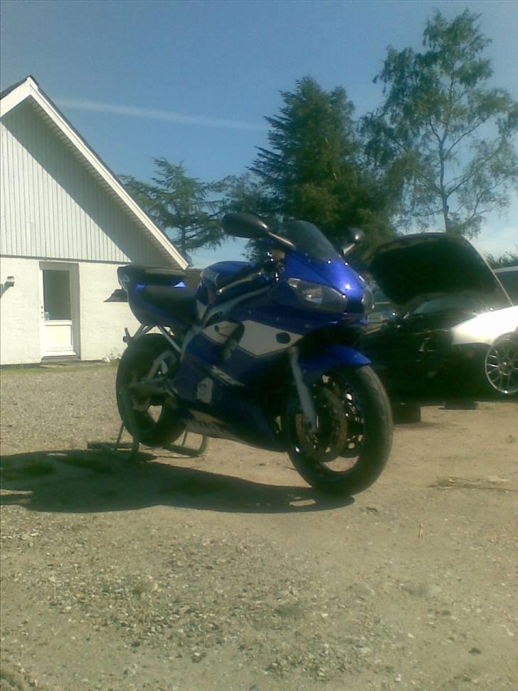 Yamaha R6 solgt billede 1