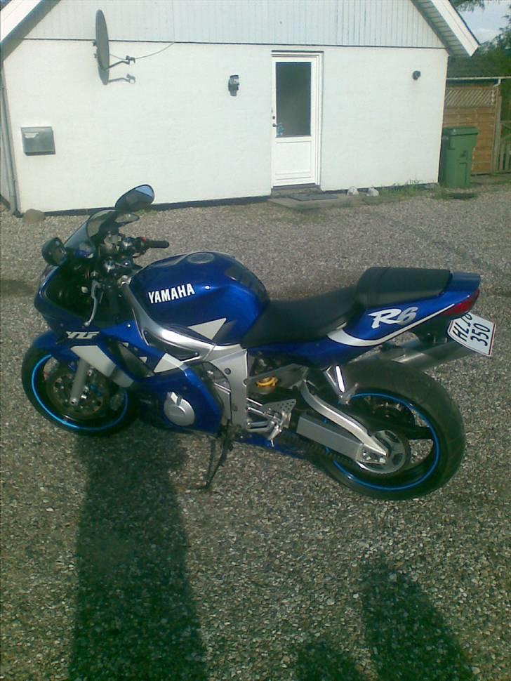 Yamaha R6 solgt billede 5