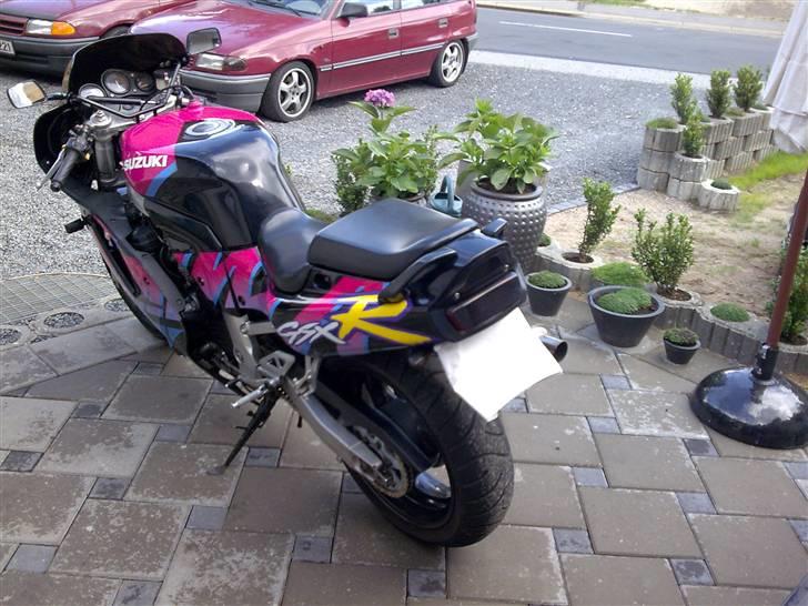 Suzuki GSXR 750W. billede 2