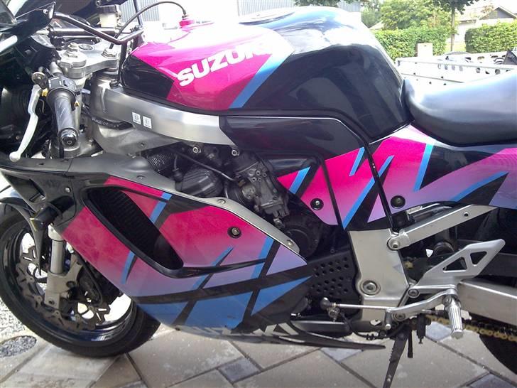 Suzuki GSXR 750W. billede 9