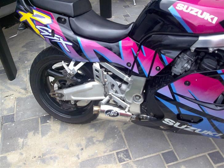 Suzuki GSXR 750W. billede 10