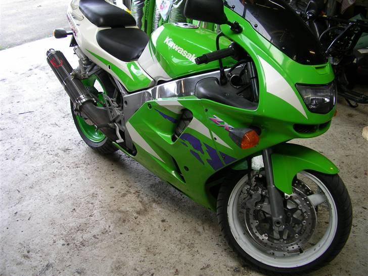 Kawasaki ZX 6 R Til Salg billede 9