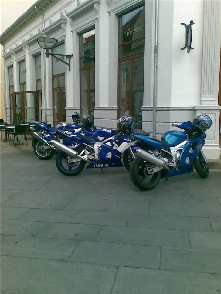 Yamaha R6 solgt billede 13