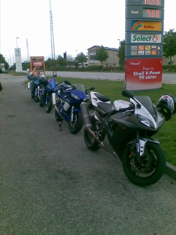 Yamaha R6 solgt billede 16