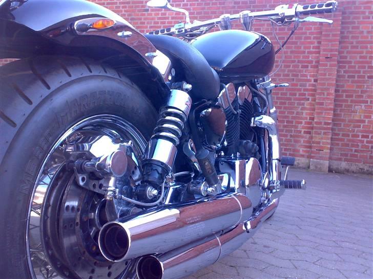 Kawasaki Vulcan 1500 Solgt billede 1