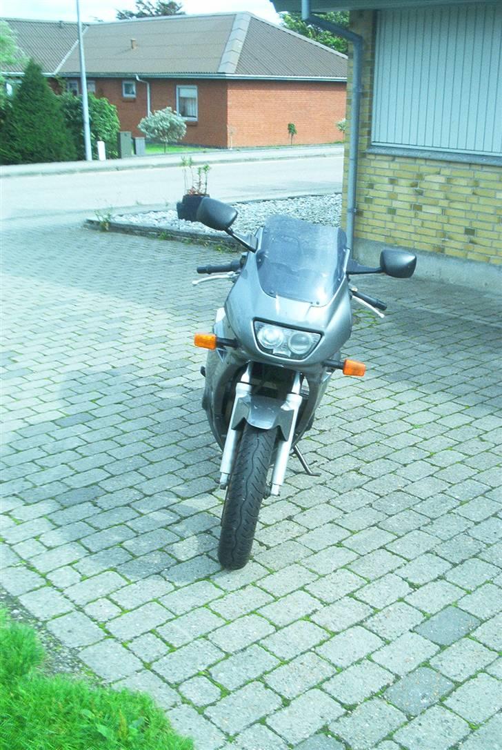 Suzuki gs500e SOLGT - fronten billede 2