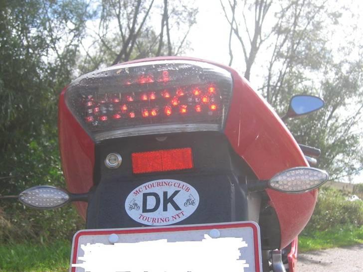 Honda Vtr fire storm solgt billede 8