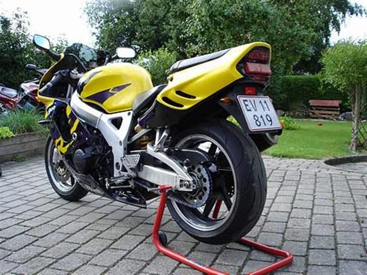 Honda CBR900RR Fireblade *DØD* billede 4