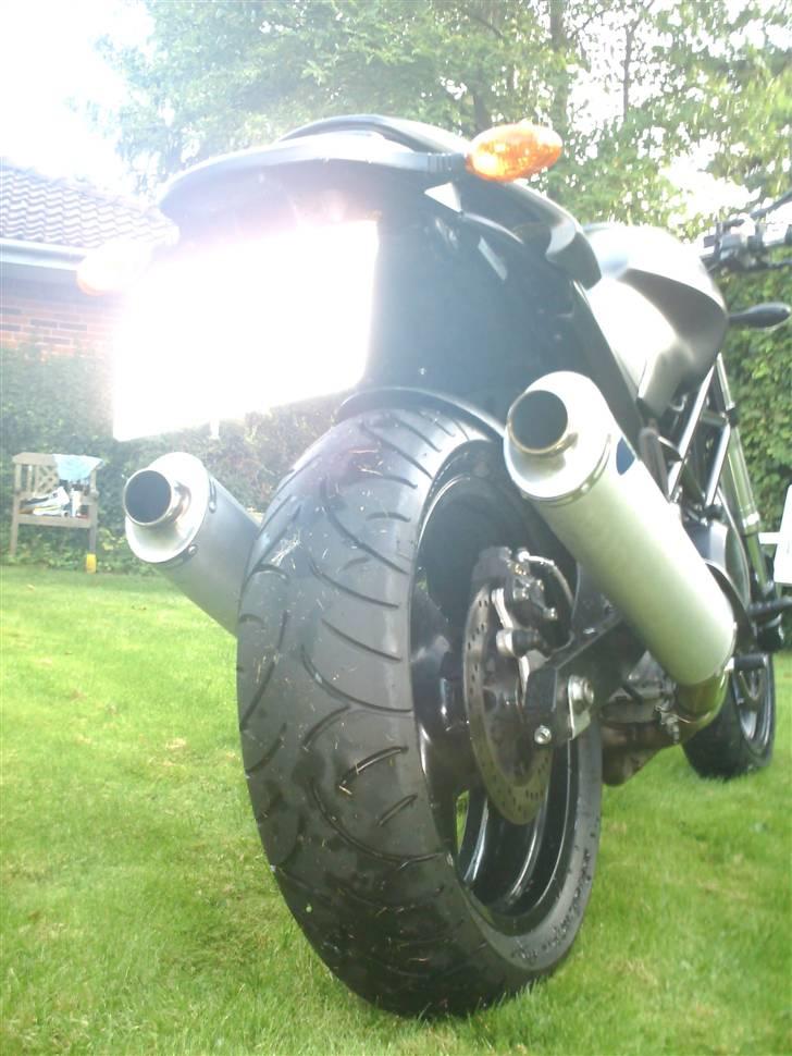 Ducati M 695 Dark (2006) billede 4