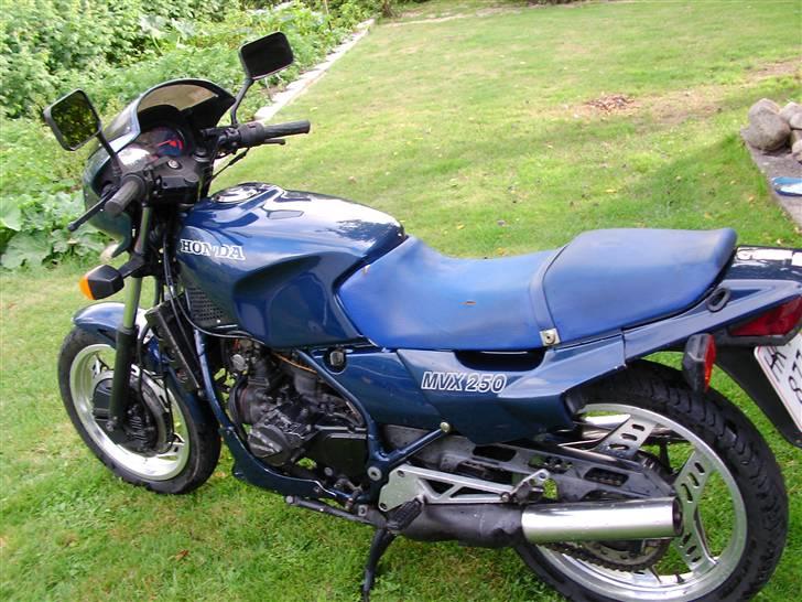 Honda Mvx 250 F **SOLGT** billede 8