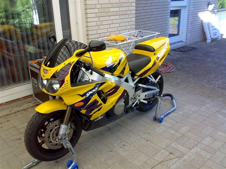 Honda CBR 900RR Fierblade sc28 - Min nye cykkel billede 1