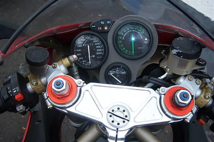 Ducati 916 billede 2